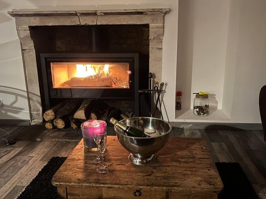 Cottage Cocooning Romantique Avec Jaccuzzi Prive Ancinnes Ngoại thất bức ảnh